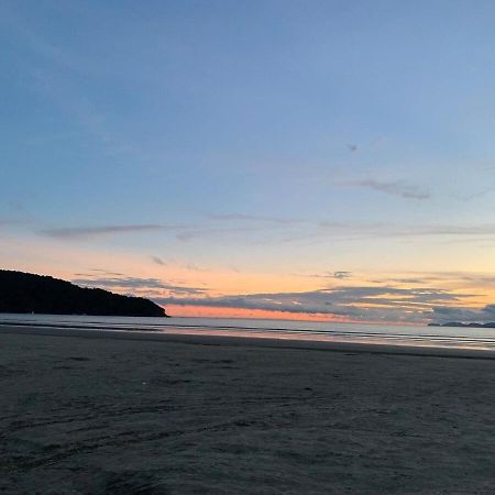 Willa Apto Moderno E Completo A 50M Da Praia Bertioga Zewnętrze zdjęcie